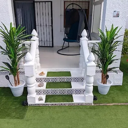 Villa In La Marina With Cozy Garden And Private Solarium San Fulgencio Exterior photo