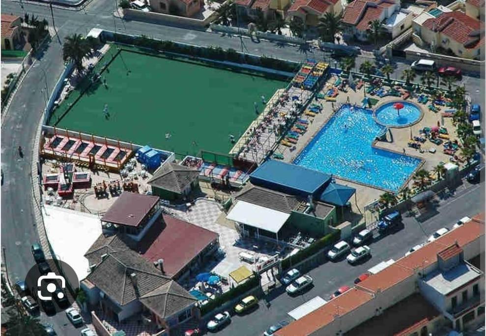 Vakantiehuis In La Marina With Cozy Garden And Private Solarium